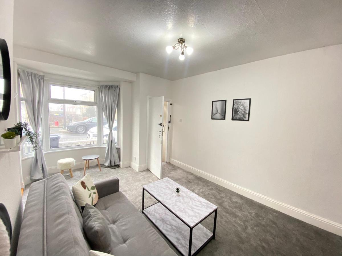 Kisobi Home Bedroom 1 Kingston upon Hull Extérieur photo