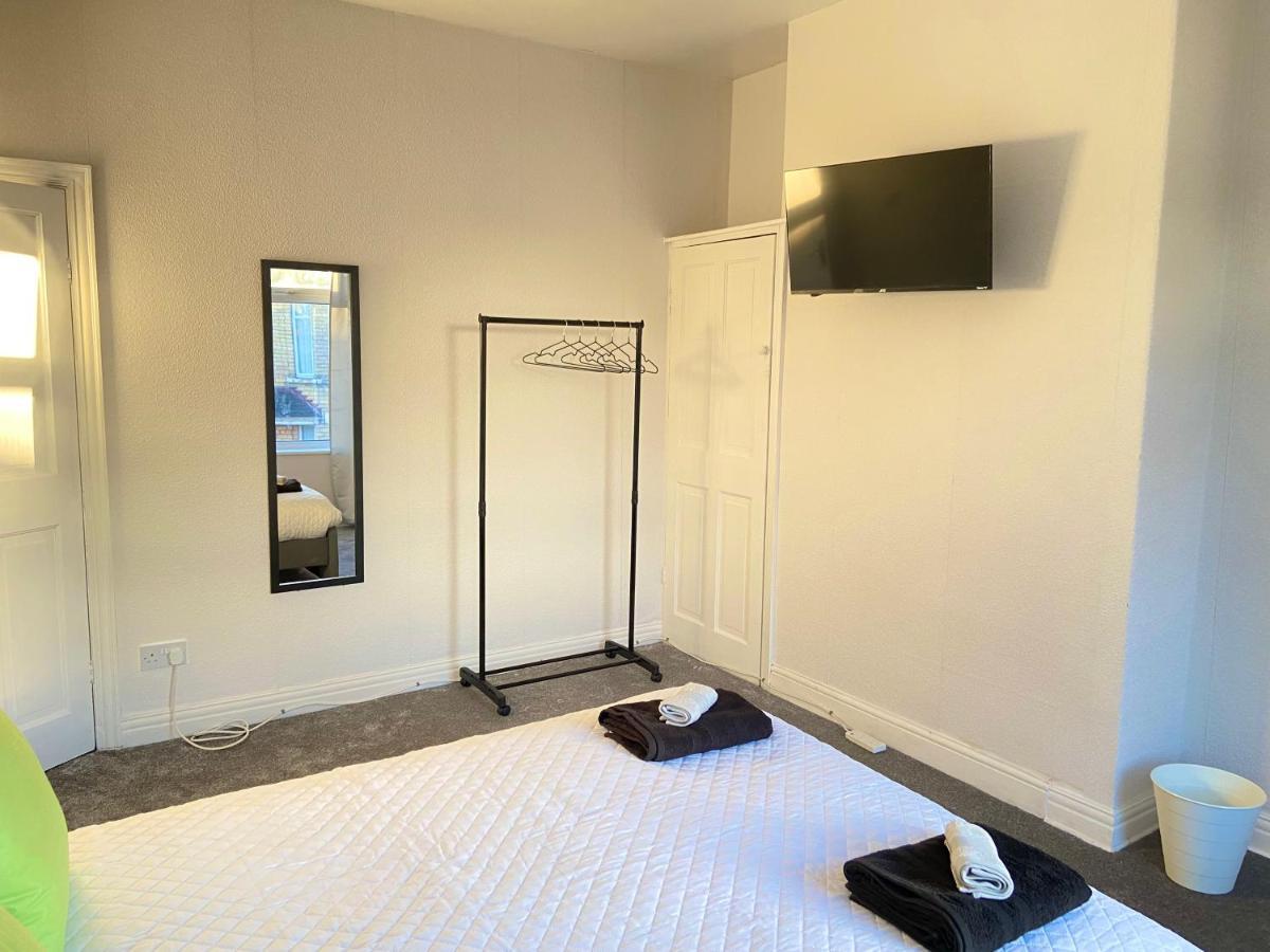 Kisobi Home Bedroom 1 Kingston upon Hull Extérieur photo