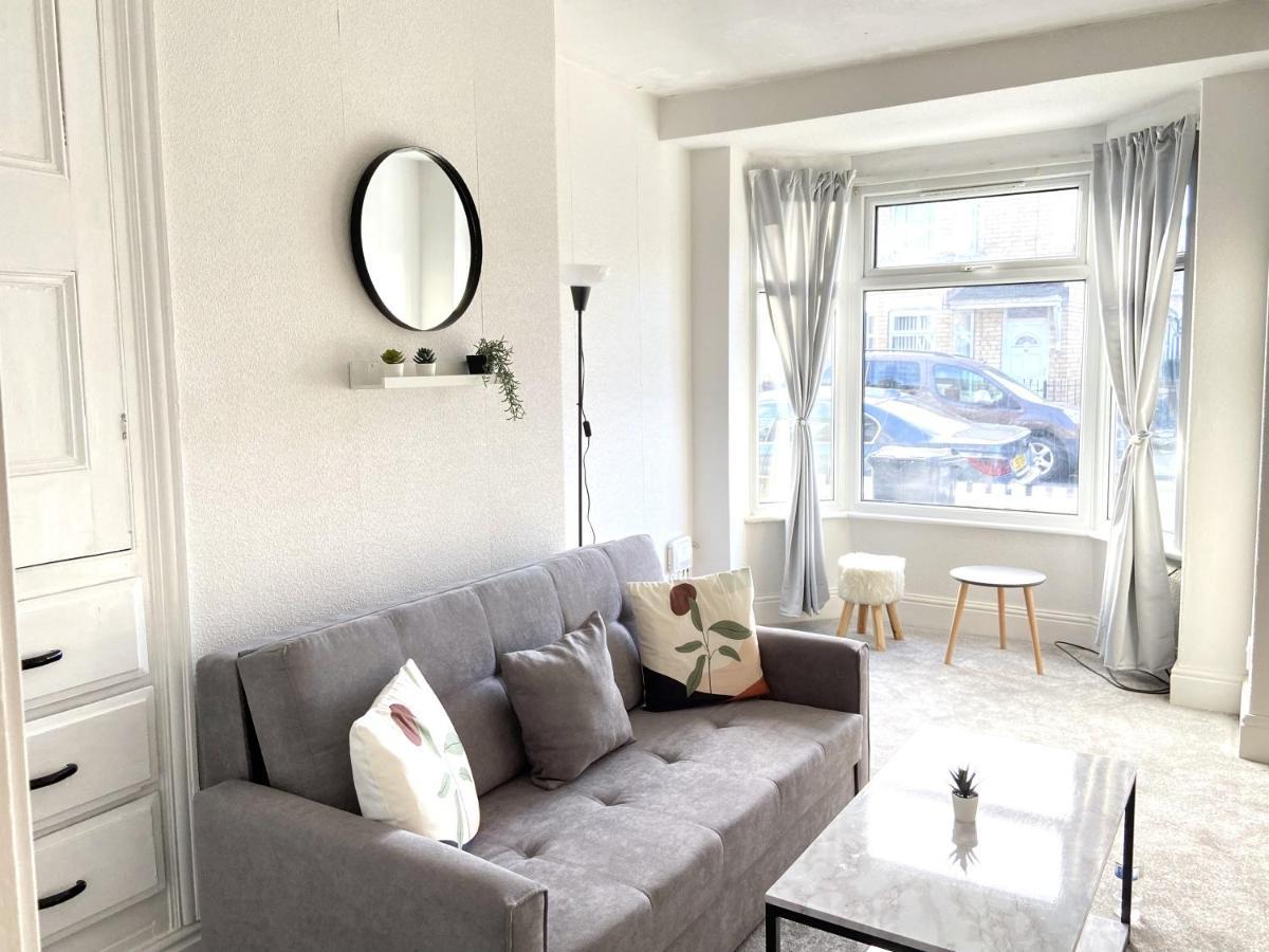 Kisobi Home Bedroom 1 Kingston upon Hull Extérieur photo