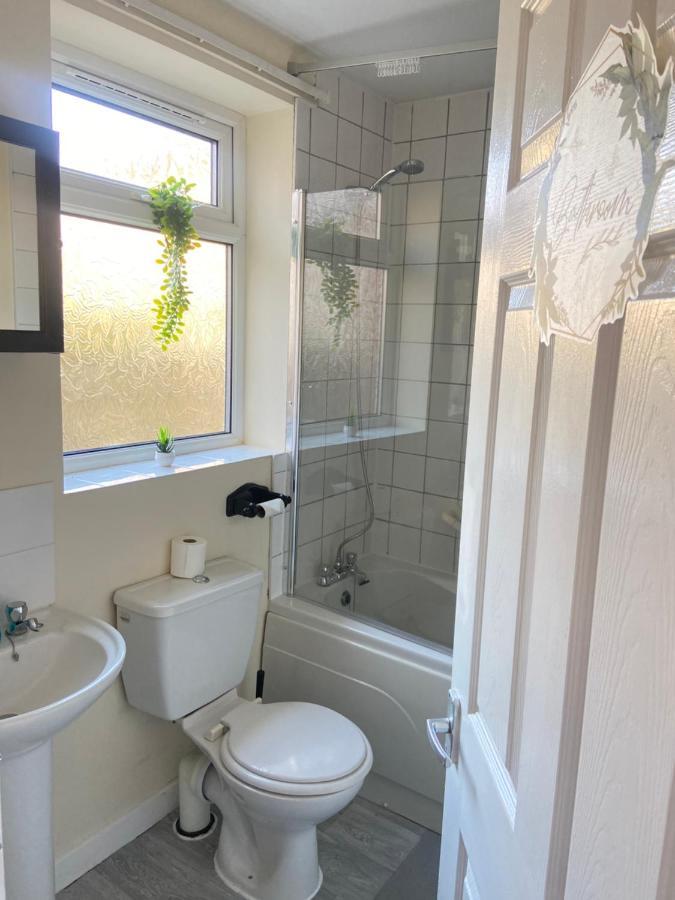 Kisobi Home Bedroom 1 Kingston upon Hull Extérieur photo